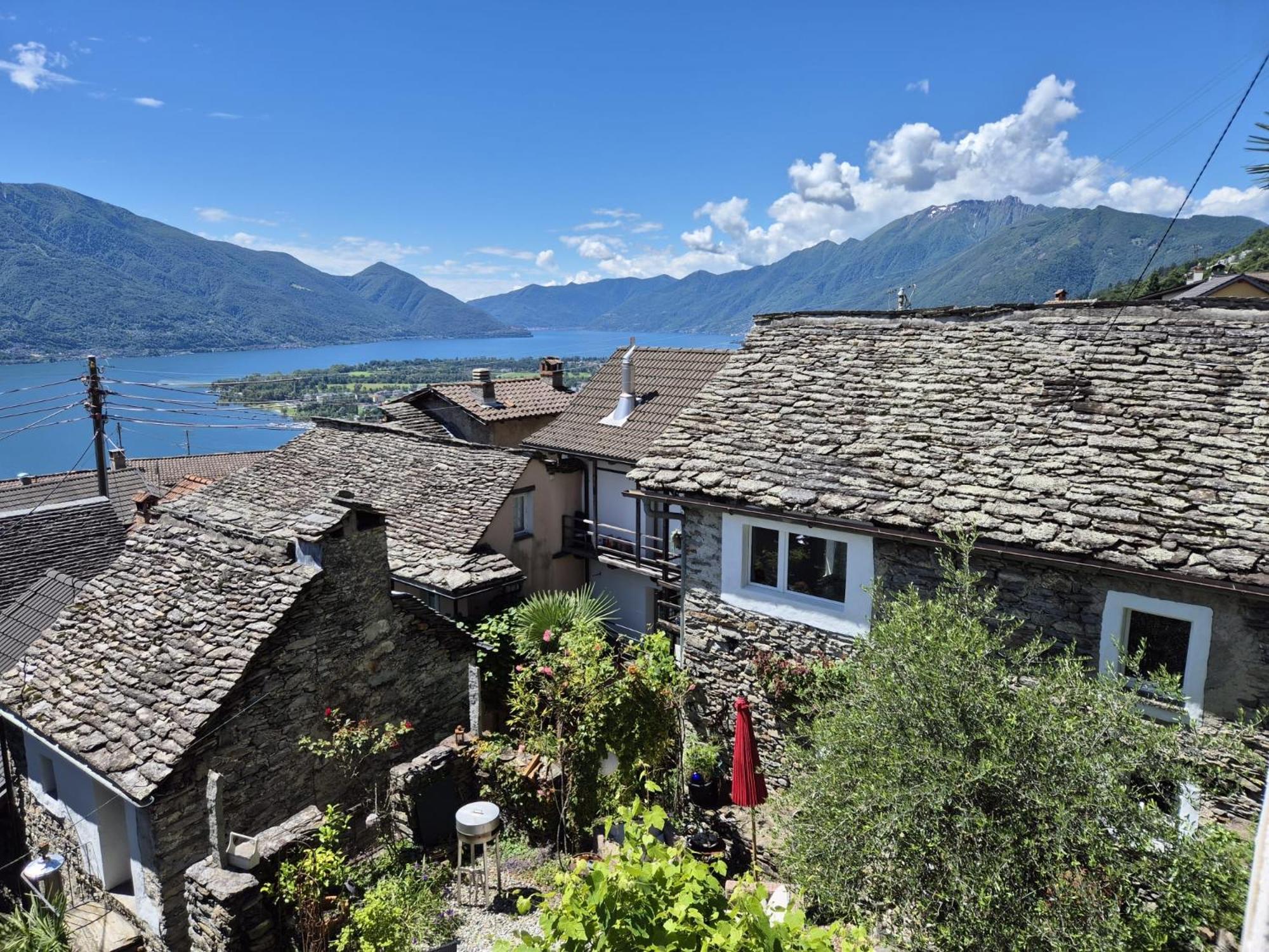 Апартаменти Casa Grillino Локарно Номер фото